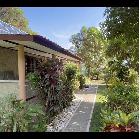 Bungalow auf Sibuyan am Strand nahe Cresta de Gallo Azagra Exterior foto