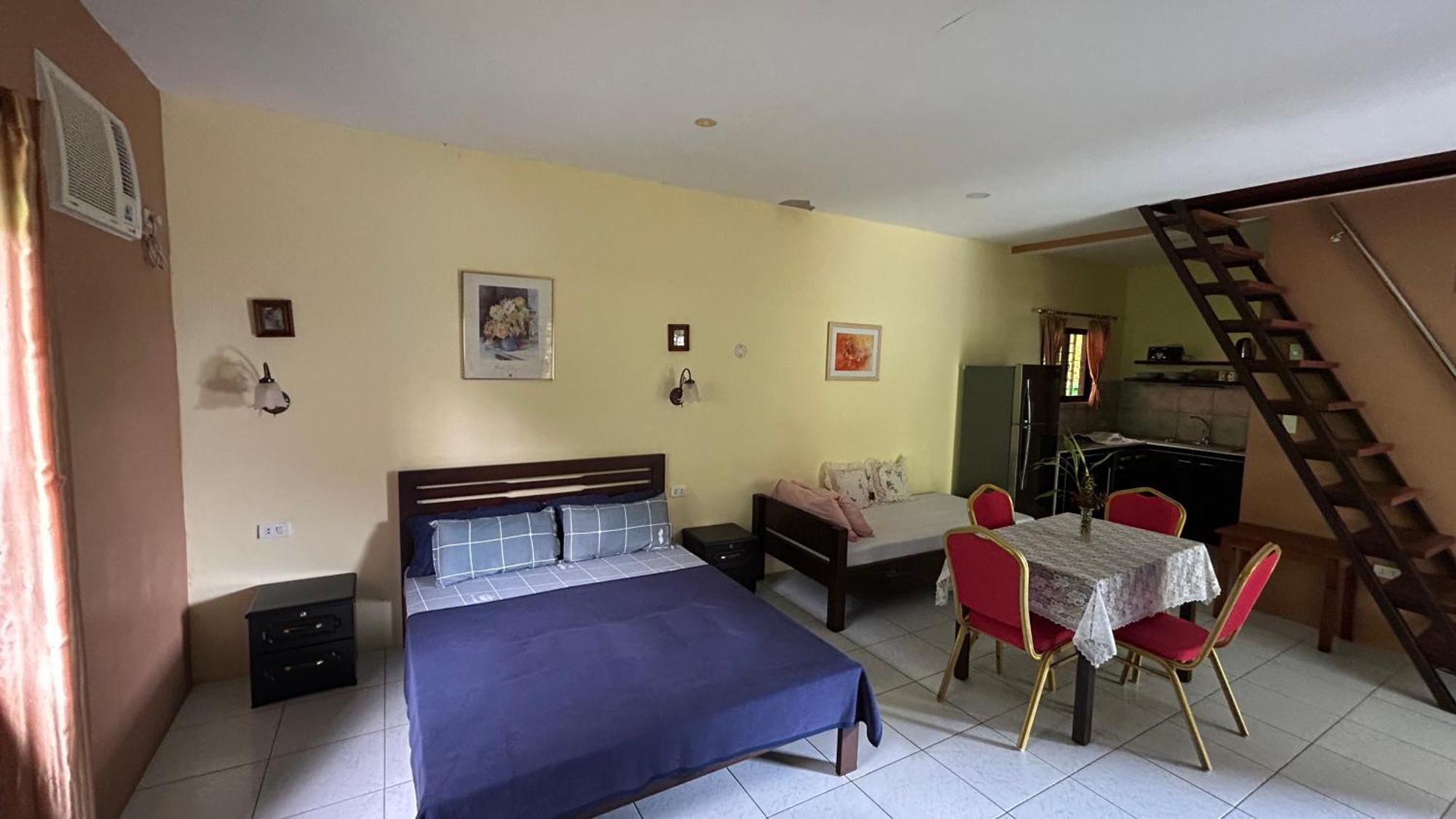 Bungalow auf Sibuyan am Strand nahe Cresta de Gallo Azagra Exterior foto
